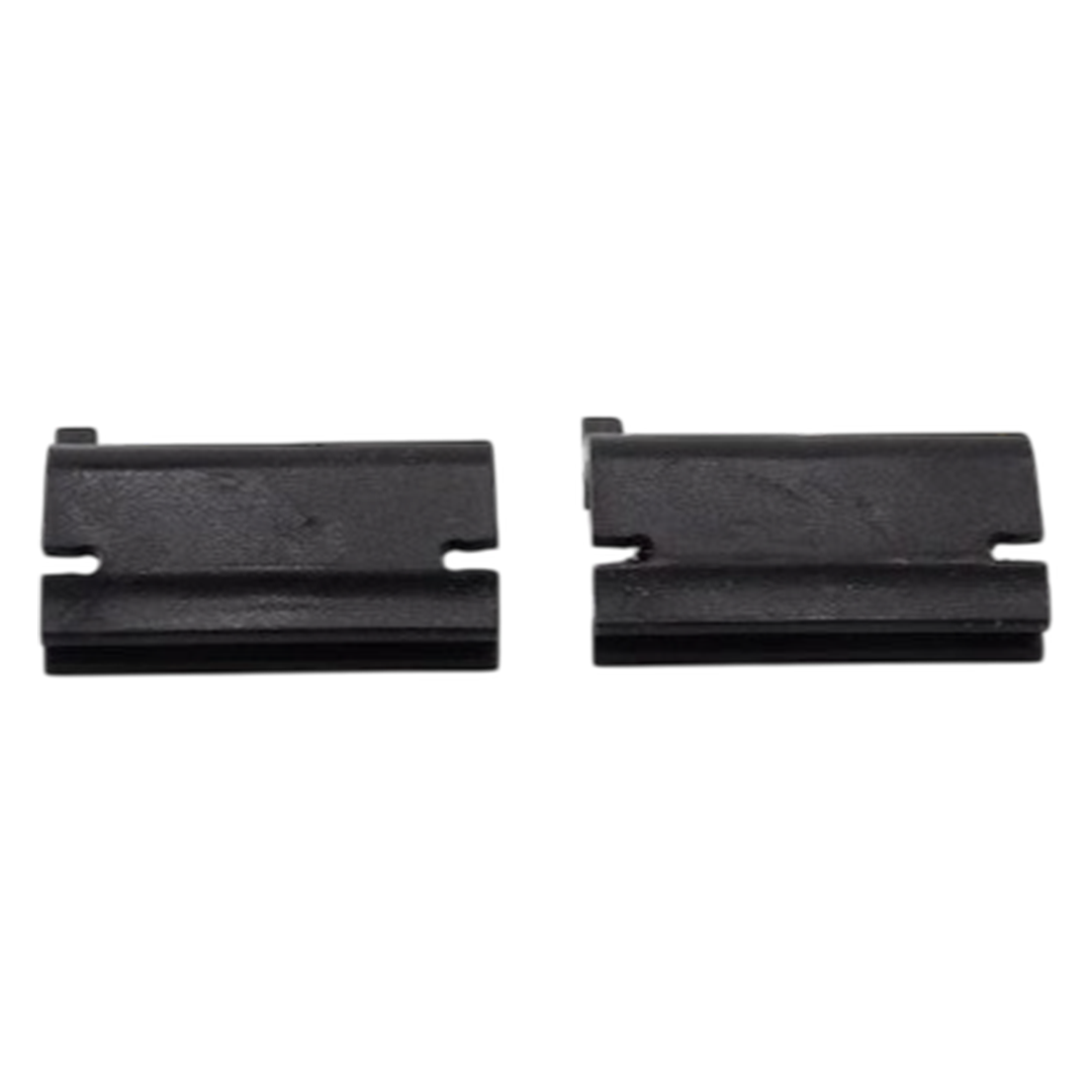 Thetford Vent Lock Clips | 8710315620375 | ThomasTouring.co.uk