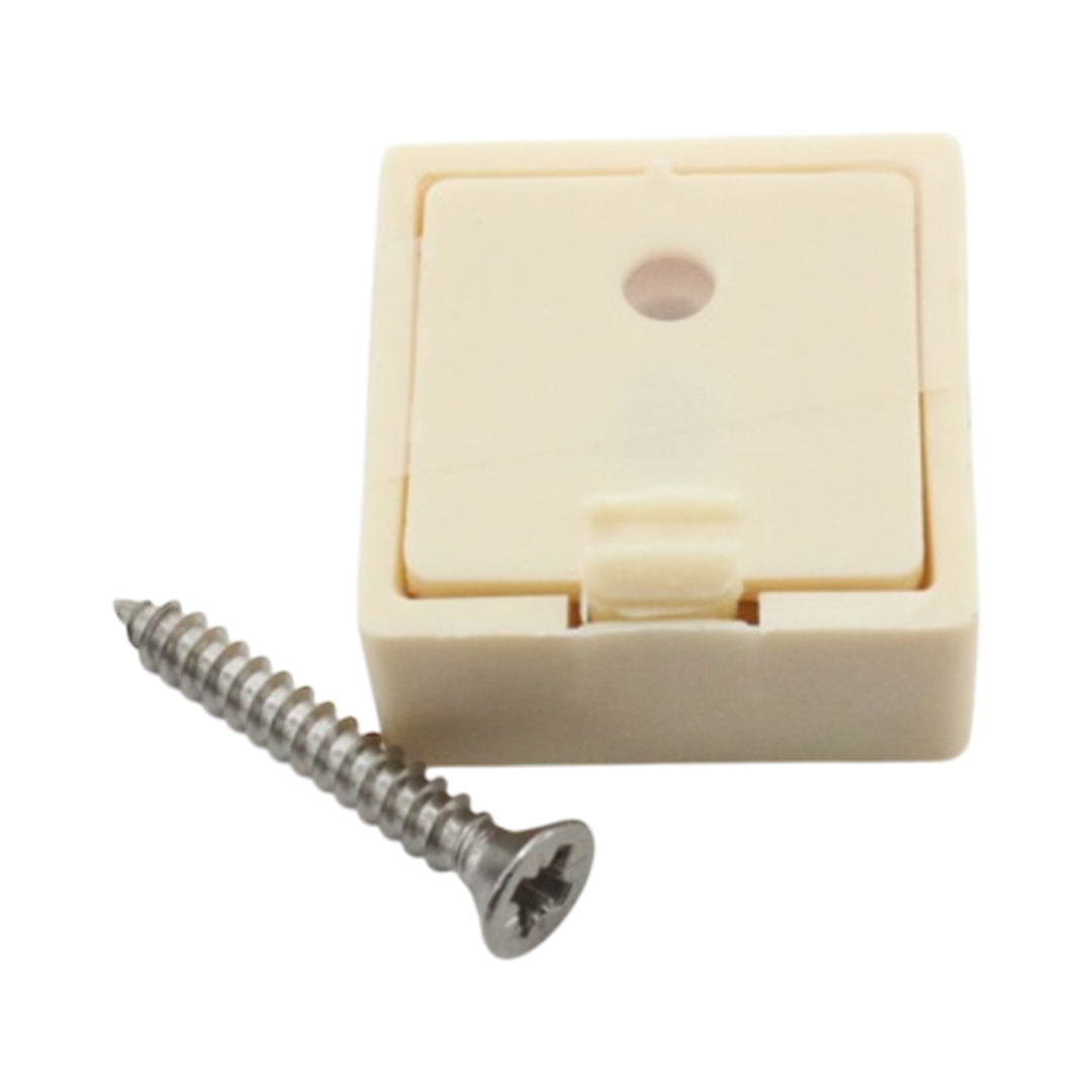 Caravan/Motorhome 12v 2 Pin Surface Mounted Socket 10amp W4 | ThomasTouring.co.uk