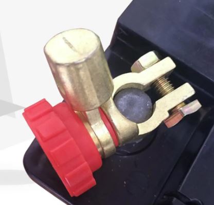 Battery Disconnect / Isolator Switch attached to vehicle battery