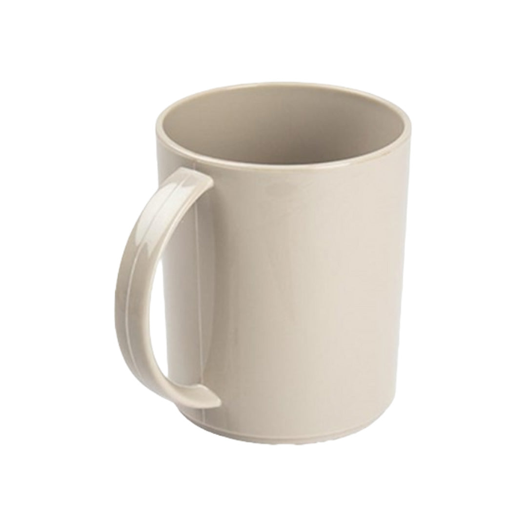 Lightweight 350ml camping mug by PlasticForte – perfect for travel, picnics, and camping trips.
