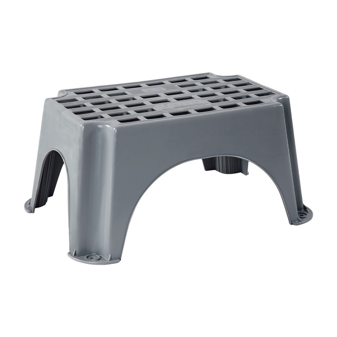 Durable non-slip Fiamma step for caravan, campervan, and motorhome access