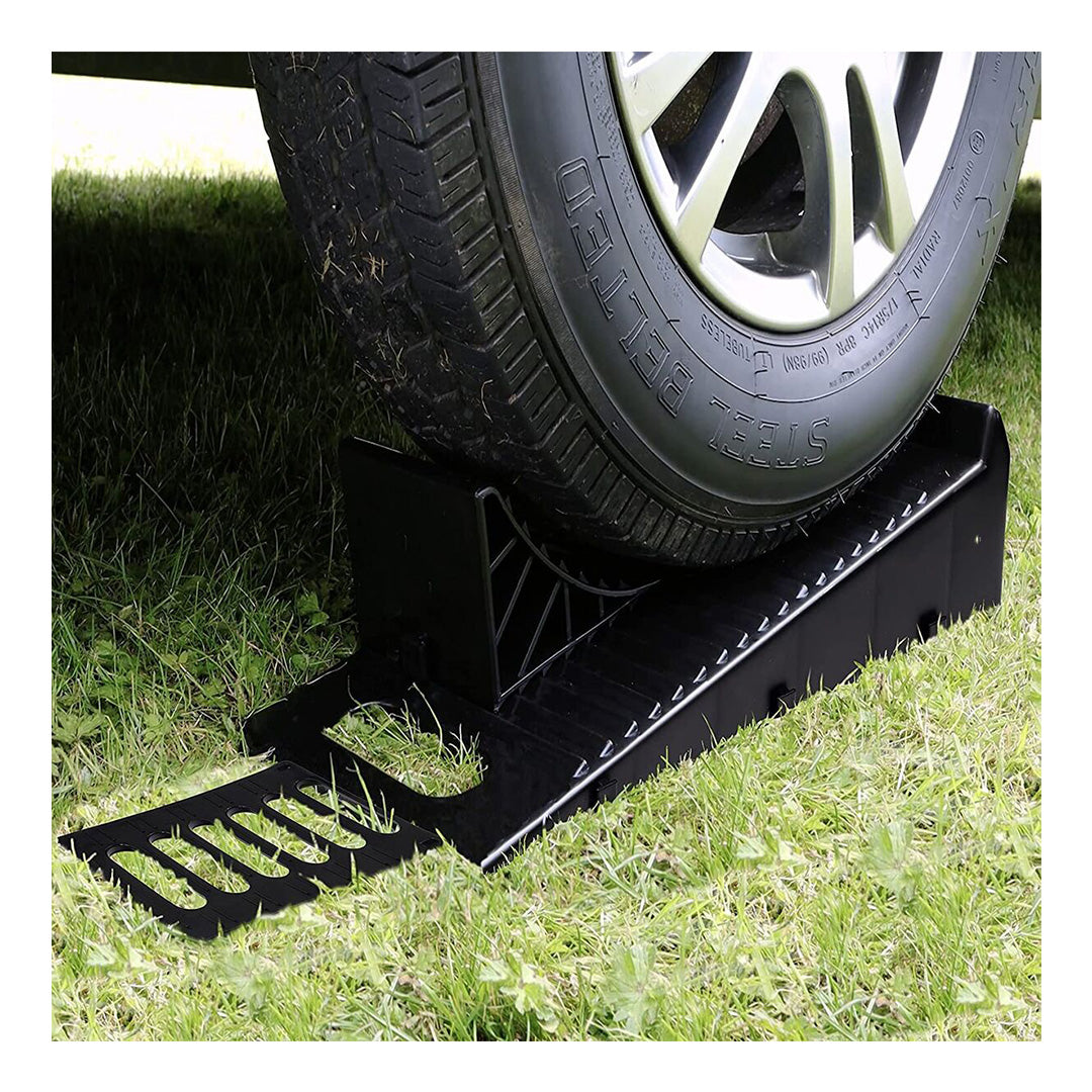Heavy-duty wheel levelling ramp and chock for caravans and motorhomes by Streetwize
