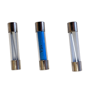32mm 15 amp Fuses W4 - Pack of 3 | 32mm Cartridge Fuse 15 amp | ThomasTouring.co.uk