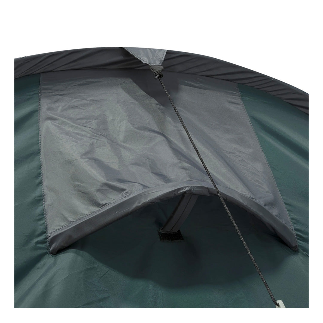 Highlander Blackthorn backpacking tent under 3kg, ideal for lightweight travel.