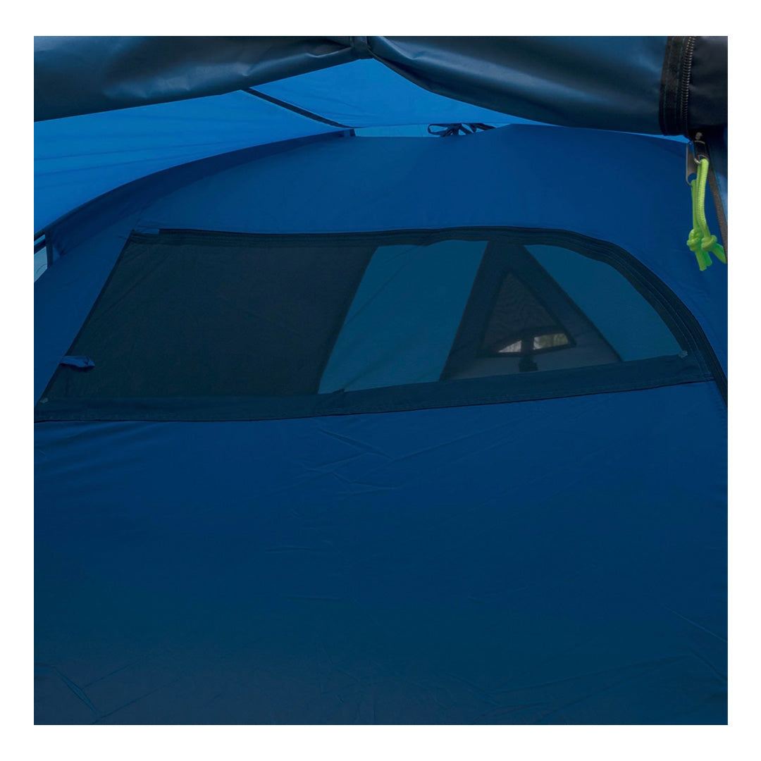 Lightweight 4kg Highlander tent for hikers and campers looking for easy setup